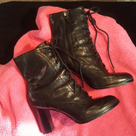 JOAN & DAVID ♡ CIRCA (C Jaggie) Soft Black Italian Leather Heeled Boots 5.5 - Picture 5 of 16